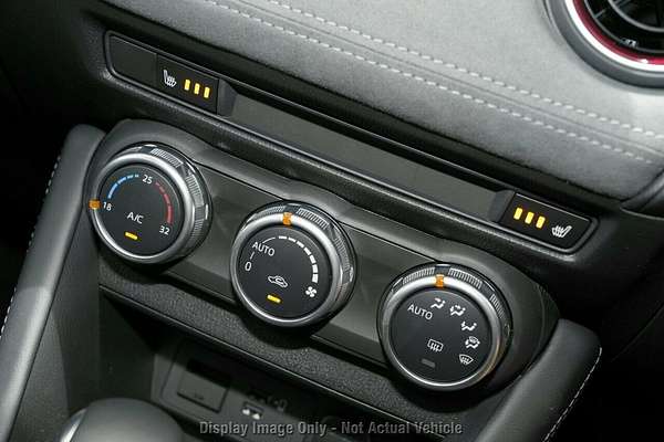 2025 Mazda CX-3 G20 Akari DK