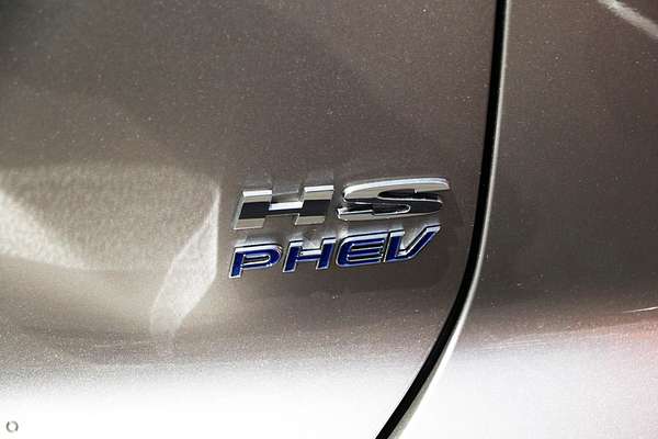 2025 MG HS Super Hybrid Essence AS33P