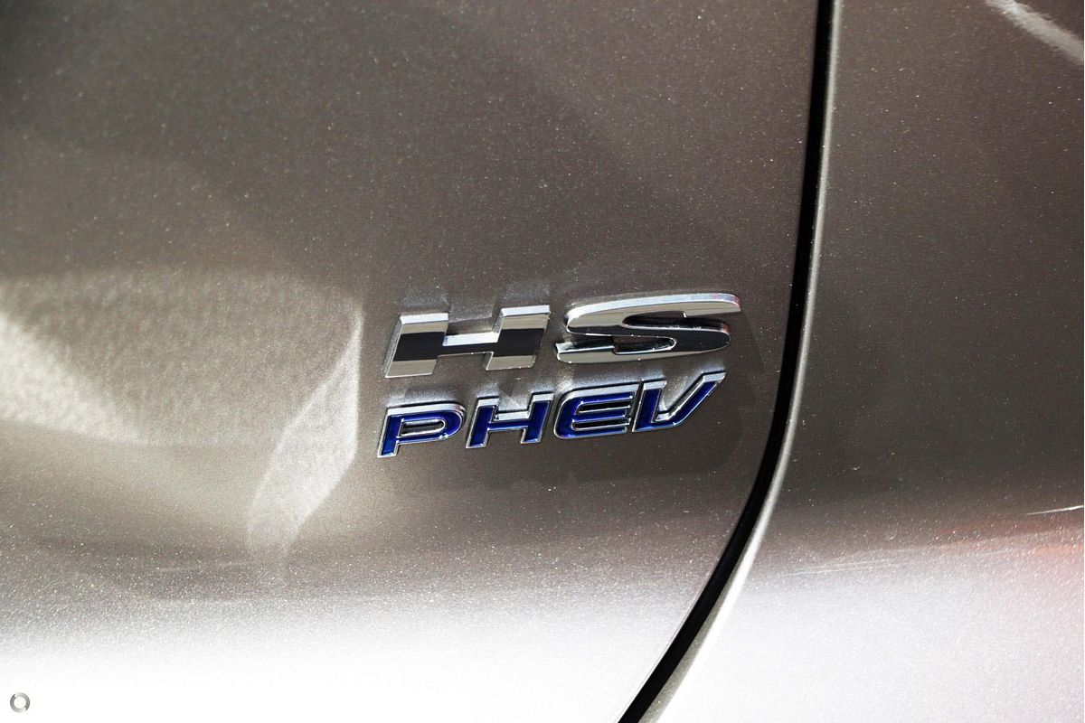 2025 MG HS Super Hybrid Essence AS33P