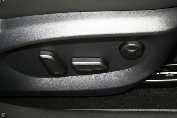 2025 MG HS Super Hybrid Essence AS33P