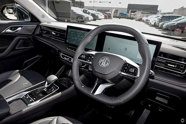 2025 MG HS Super Hybrid Essence AS33P