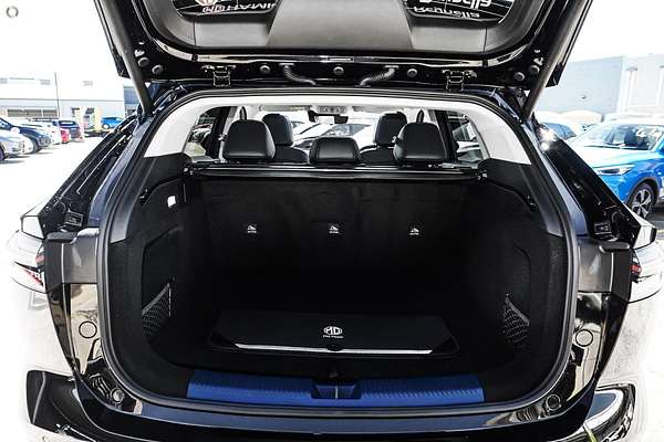 2025 MG HS Super Hybrid Essence AS33P