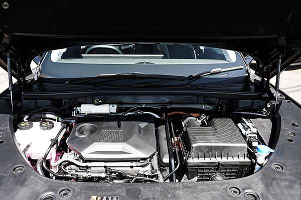 2025 MG HS Super Hybrid Essence AS33P