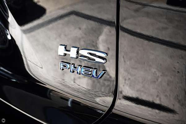 2025 MG HS Super Hybrid Essence AS33P