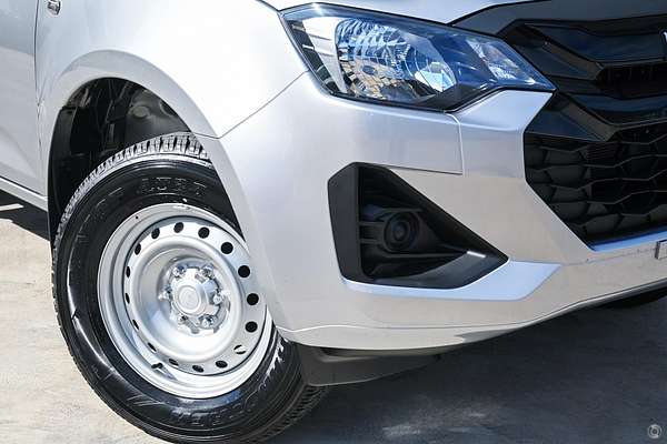 2025 Isuzu D-MAX SX 4X4