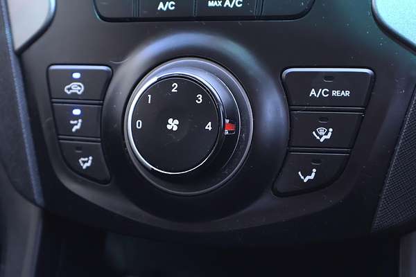 2014 Hyundai Santa Fe Active DM2