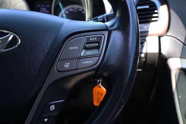 2014 Hyundai Santa Fe Active DM2