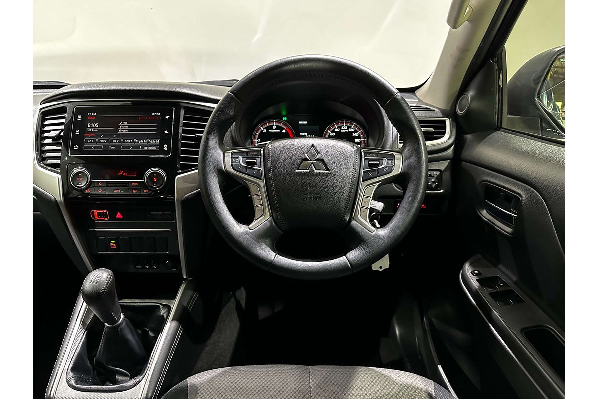 2020 Mitsubishi Triton GLX-R MR 4X4