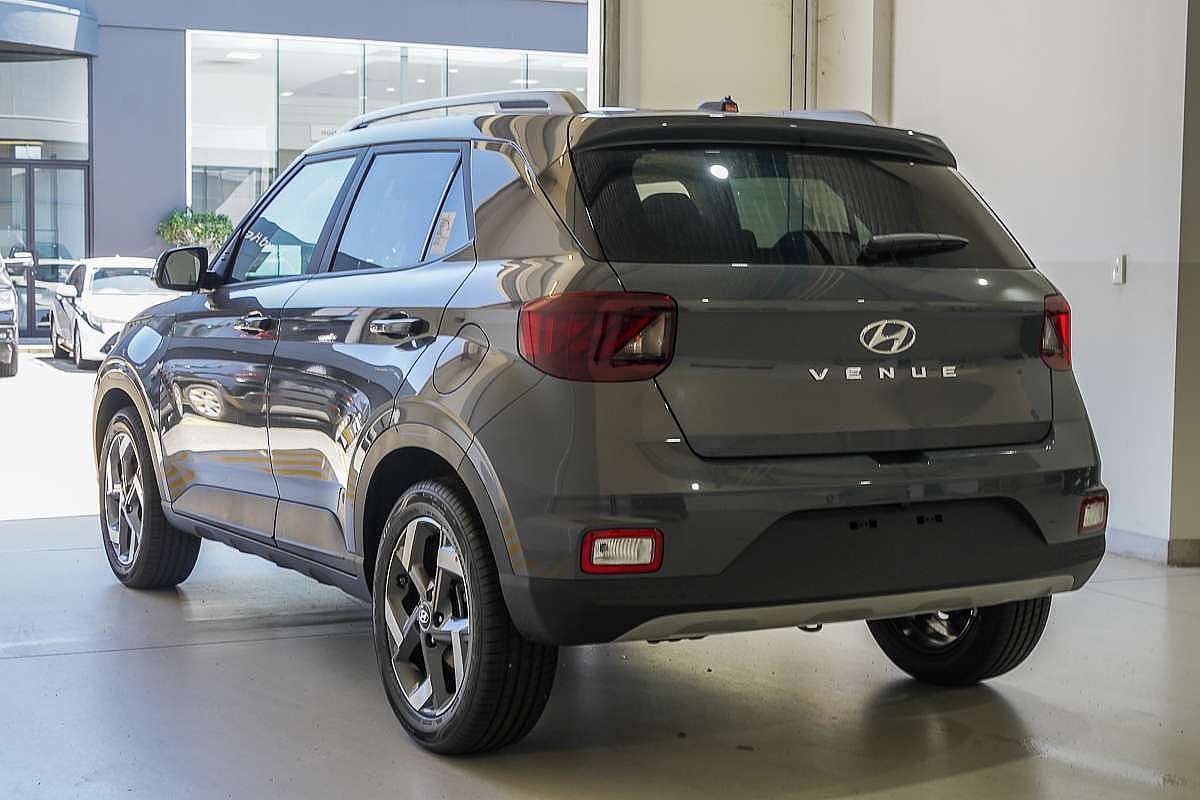 2025 Hyundai Venue Elite QX.V5