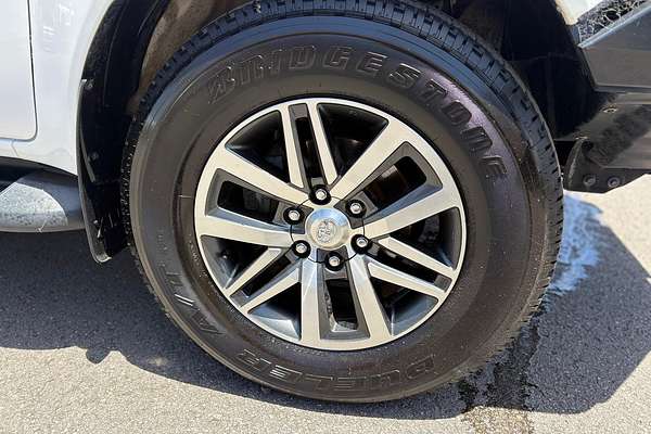 2018 Toyota Hilux SR5 GUN126R 4X4