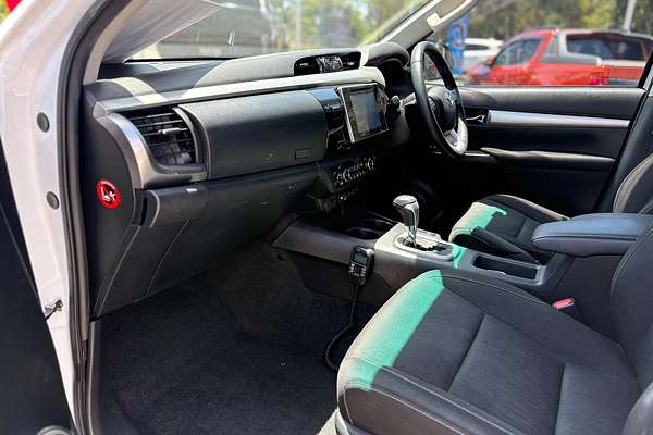 2018 Toyota Hilux SR5 GUN126R 4X4