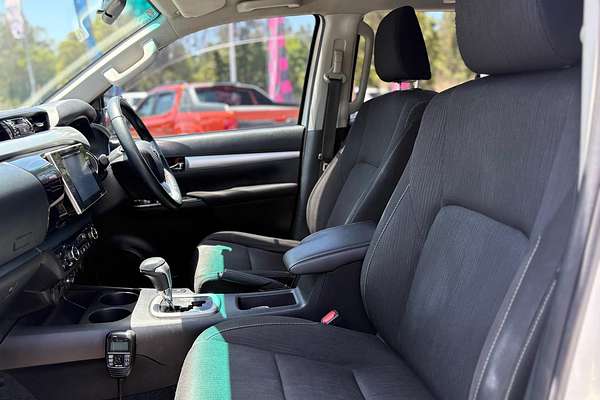 2018 Toyota Hilux SR5 GUN126R 4X4