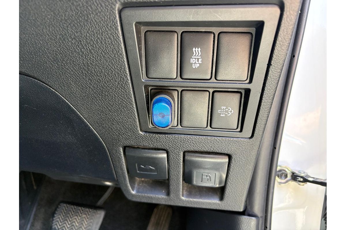 2018 Toyota Hilux SR5 GUN126R 4X4