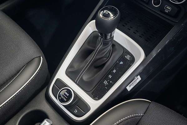 2025 Hyundai Venue Elite QX.V5