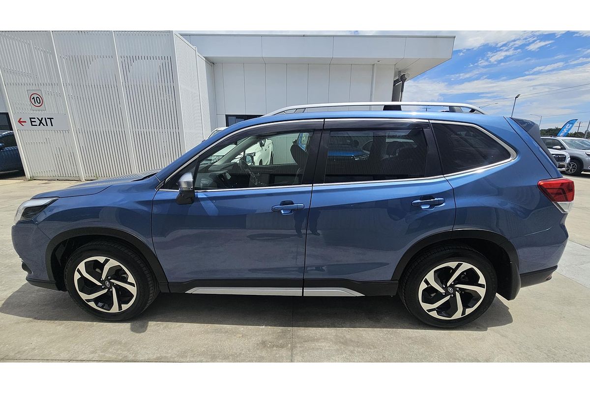 2023 Subaru Forester 2.5i-S S5