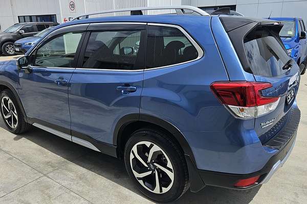 2023 Subaru Forester 2.5i-S S5