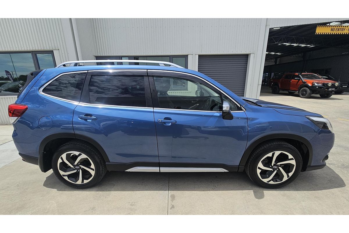 2023 Subaru Forester 2.5i-S S5