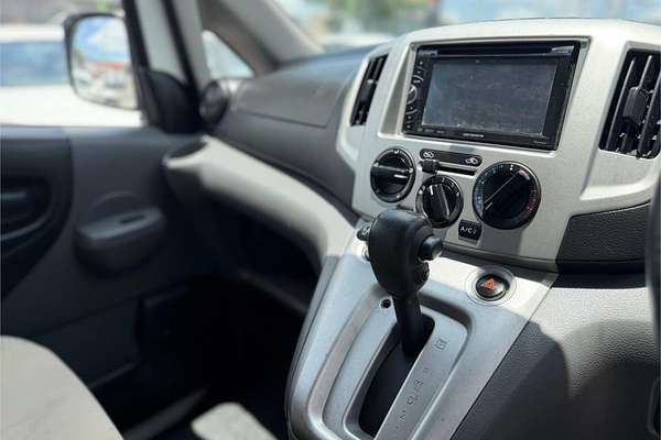 2014 Nissan NV200 Lifecare Vanete
