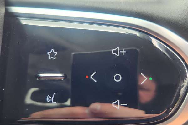 2025 Jaecoo J7 SHS Summit