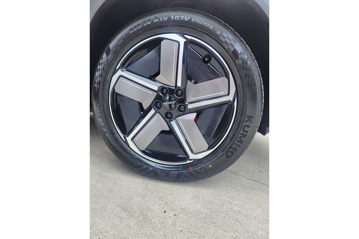 2025 Jaecoo J7 SHS Summit