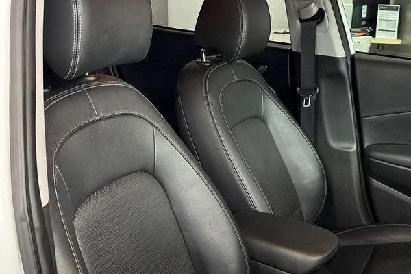 2020 Hyundai Kona Highlander OS.3