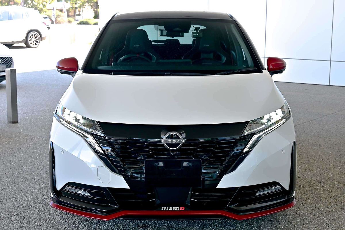 2023 Nissan AURA
