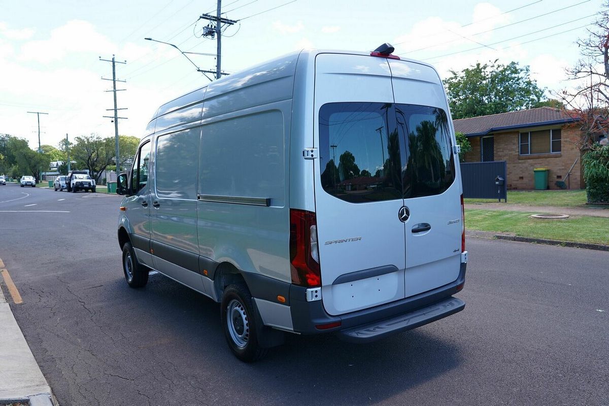 2024 Mercedes-Benz Sprinter 319CDI VS30 MWB RWD 907 MY24