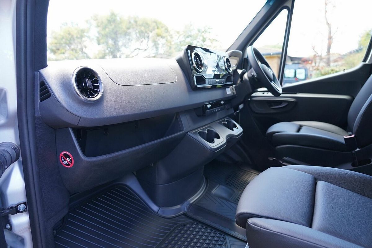 2024 Mercedes-Benz Sprinter 319CDI VS30 MWB RWD 907 MY24