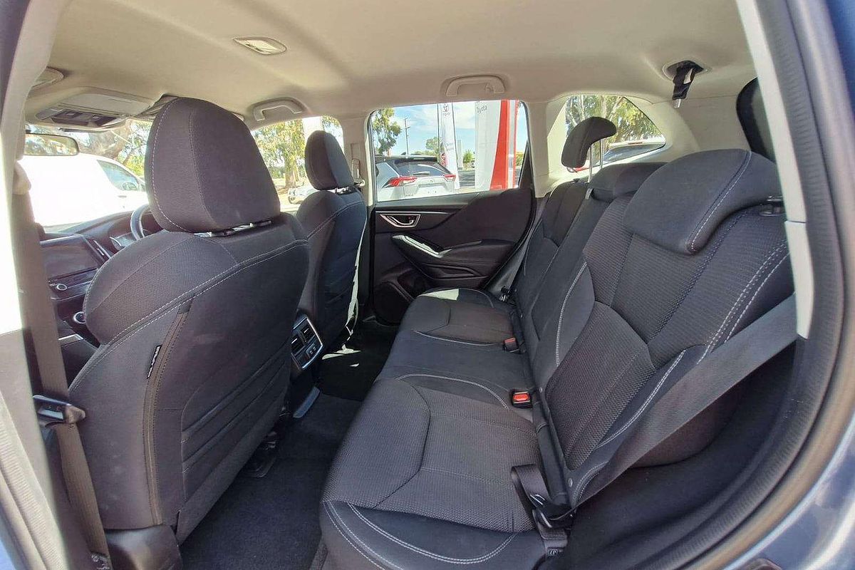 2023 Subaru Forester 2.5i 50 Years Edition S5