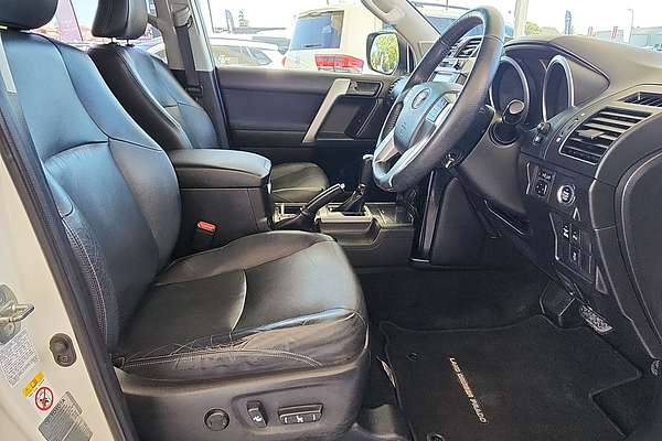2017 Toyota Landcruiser PRADO ALTITUDE SPL EDT GDJ150R