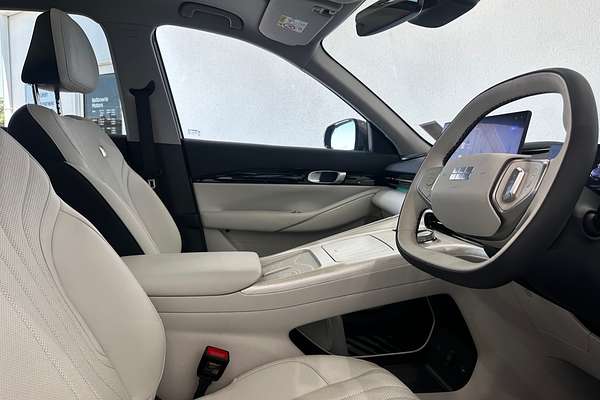 2025 Geely EX5 Inspire E245