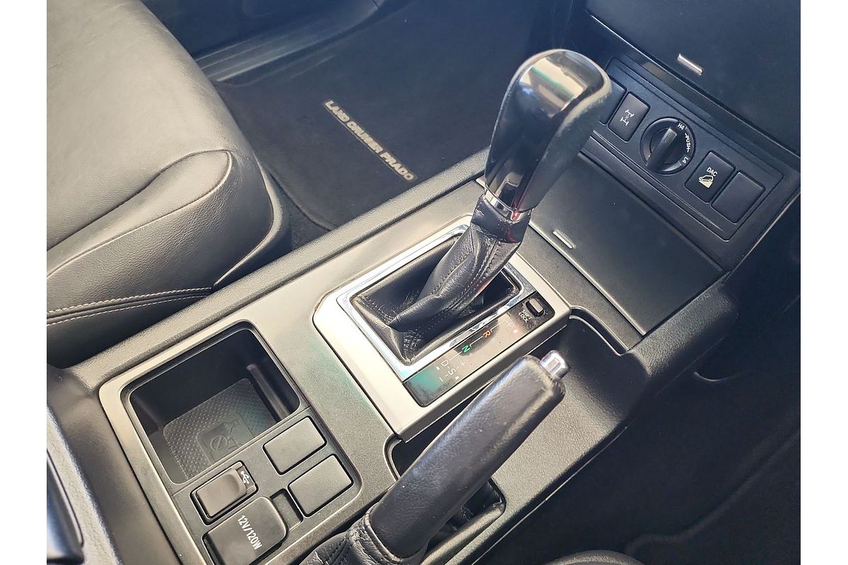 2017 Toyota Landcruiser PRADO ALTITUDE SPL EDT GDJ150R