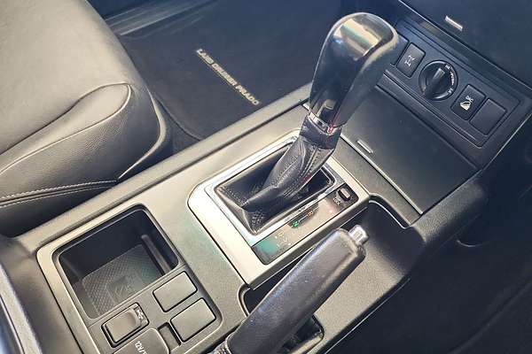 2017 Toyota Landcruiser PRADO ALTITUDE SPL EDT GDJ150R