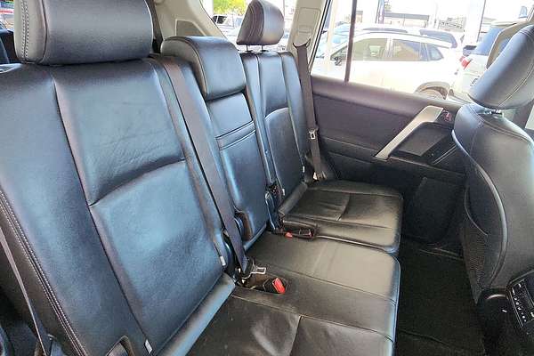 2017 Toyota Landcruiser PRADO ALTITUDE SPL EDT GDJ150R