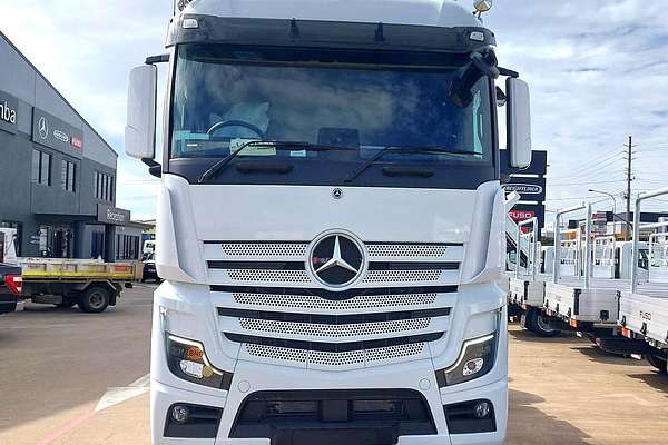 2024 Mercedes-Benz Actros 2663