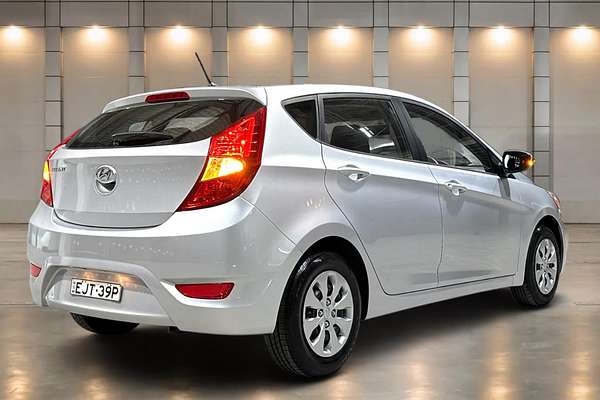 2016 Hyundai Accent Active RB4