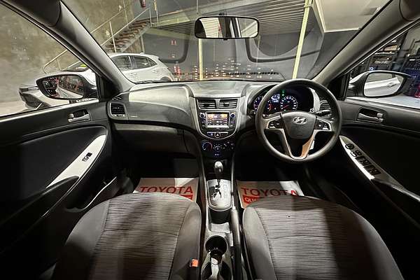 2016 Hyundai Accent Active RB4