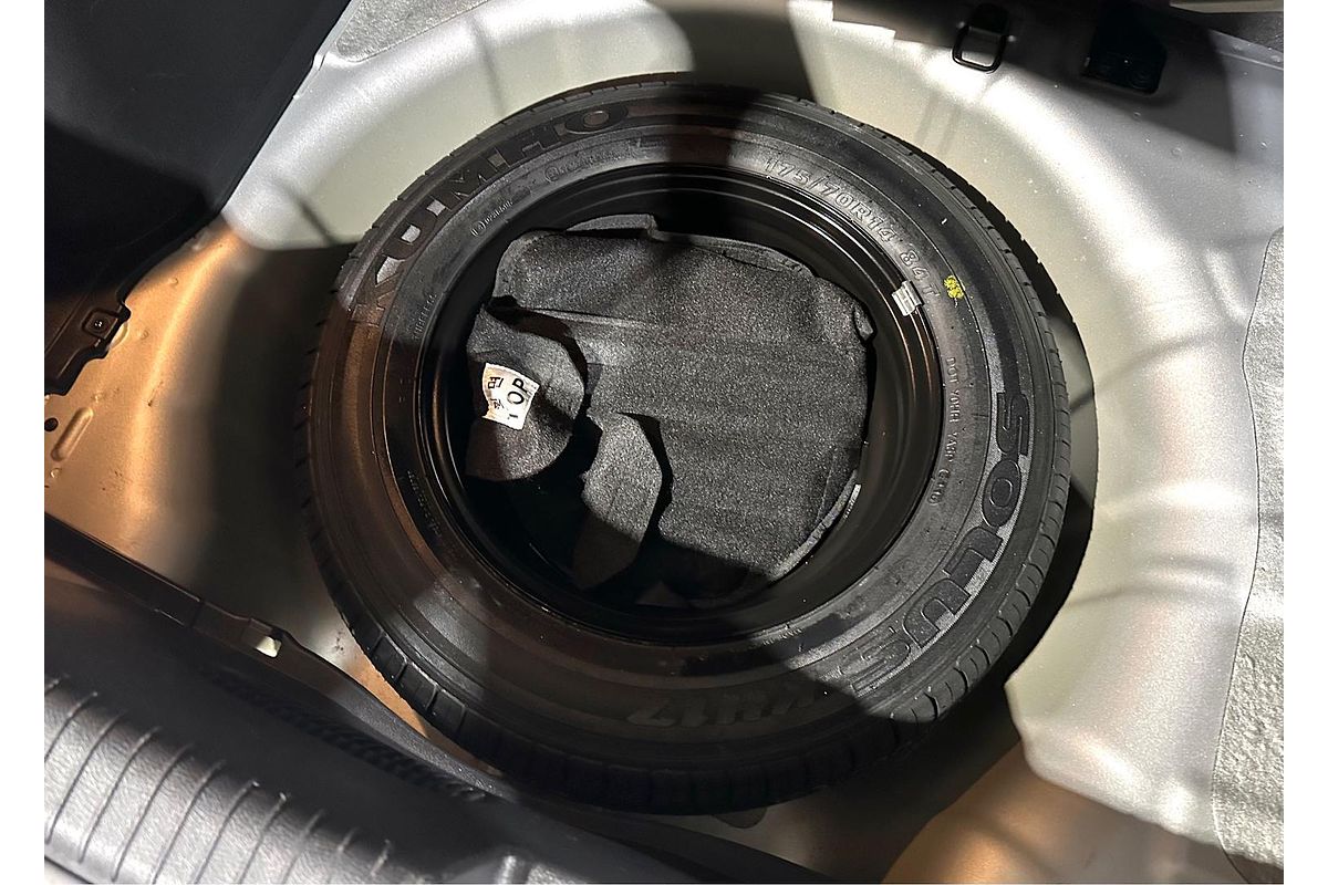 2016 Hyundai Accent Active RB4