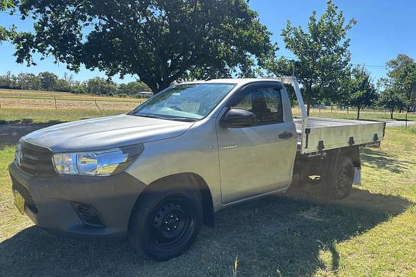 2019 Toyota Hilux Workmate GUN125R 4X4