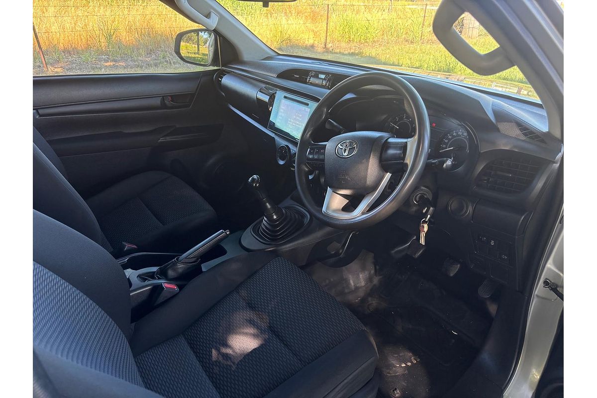 2019 Toyota Hilux Workmate GUN125R 4X4