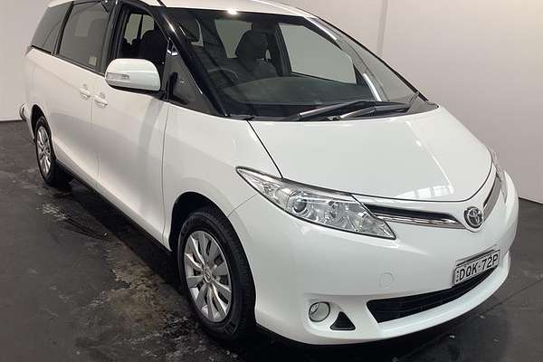 2017 Toyota Tarago GLi ACR50R