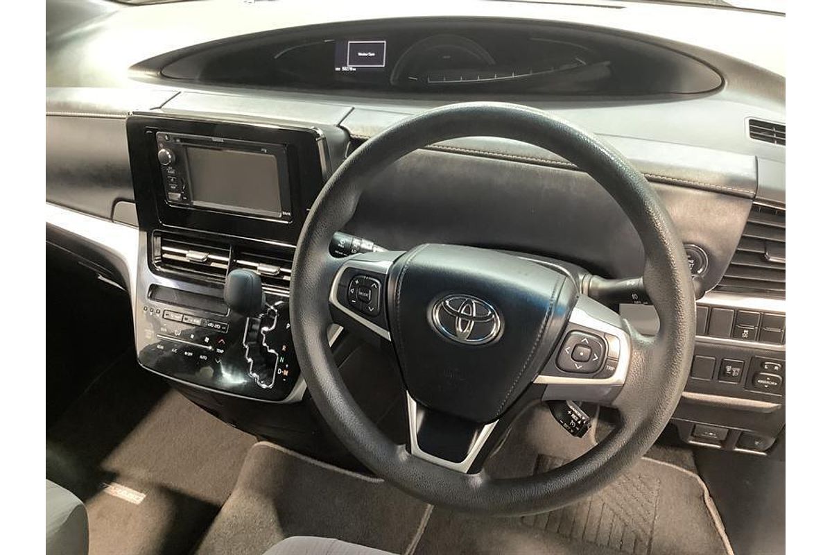 2017 Toyota Tarago GLi ACR50R