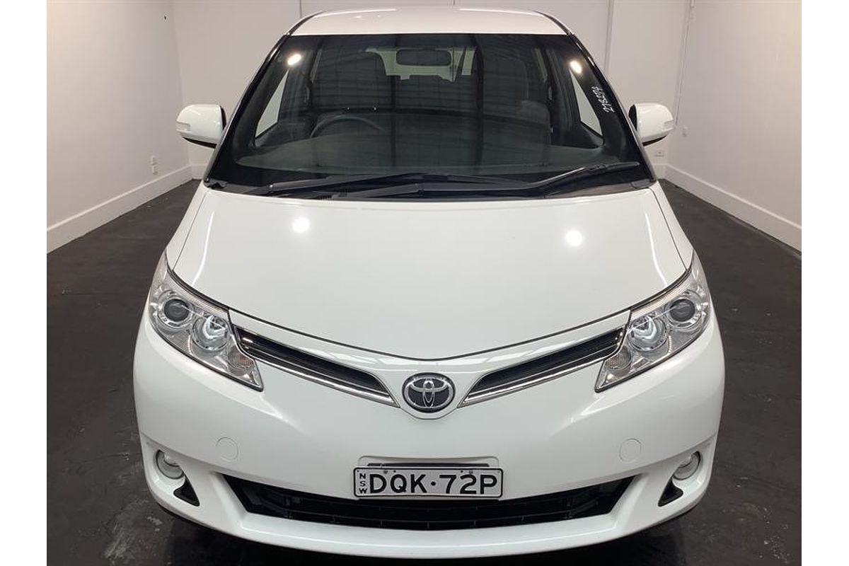 2017 Toyota Tarago GLi ACR50R