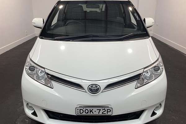 2017 Toyota Tarago GLi ACR50R