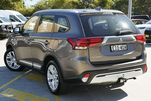 2020 Mitsubishi Outlander ES ZL