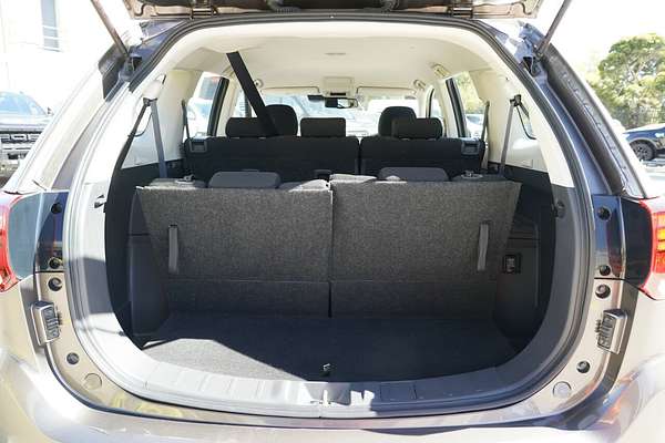 2020 Mitsubishi Outlander ES ZL