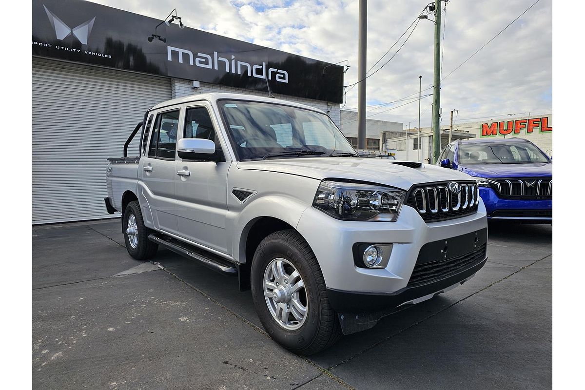 2022 Mahindra PIK-UP S11 4X4