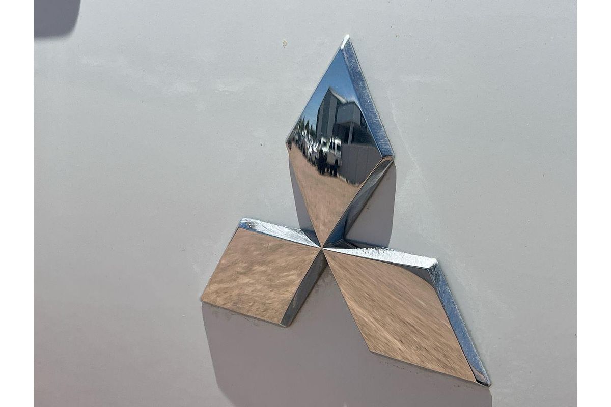 2022 Mitsubishi Triton GLX-R MR Rear Wheel Drive