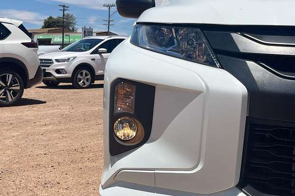 2022 Mitsubishi Triton GLX-R MR Rear Wheel Drive