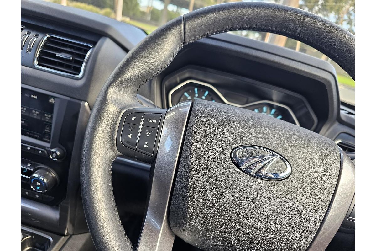 2022 Mahindra PIK-UP S11 4X4